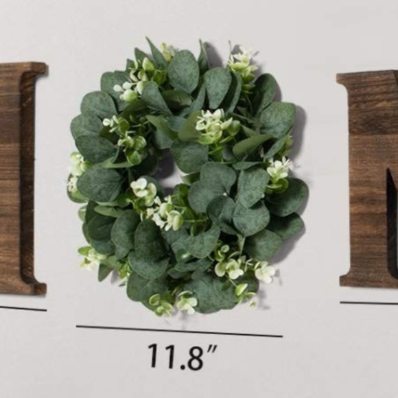 Artificial Eucalyptus Wreath decor - Picture 5 of 6